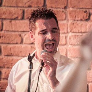 Martin Holzleitner - Management, Gesang, Gitarre, Zugposaune und Keyboards